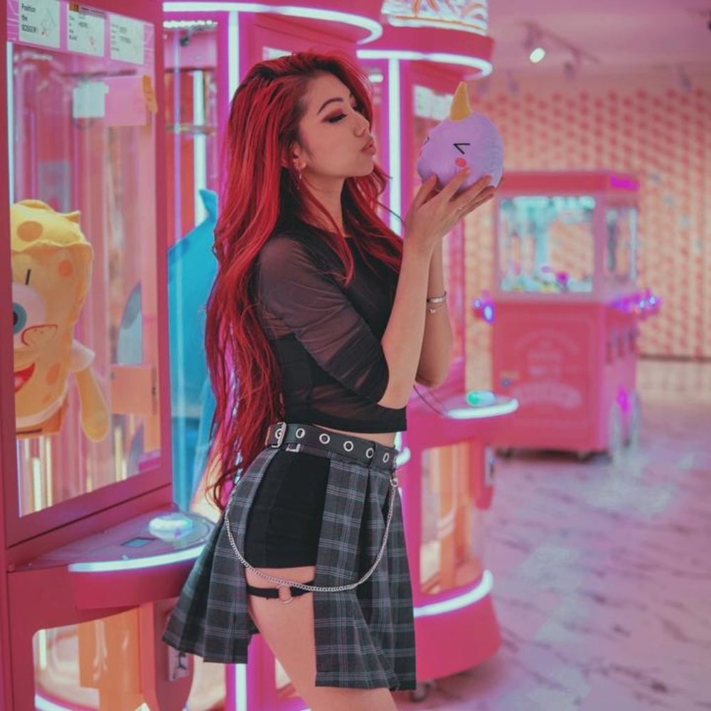 Oolong Adjustable Side Slit Skirt